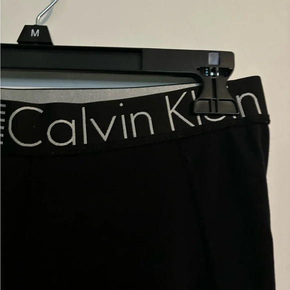 Calvin Klein performance cotton/spandex legging! - Picture 2 of 6